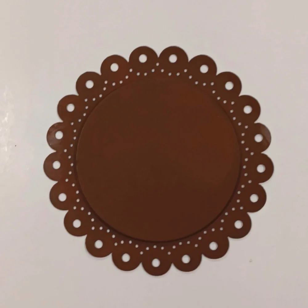 Folkart Metal Scalloped Plates - Chicken Cow Sheep